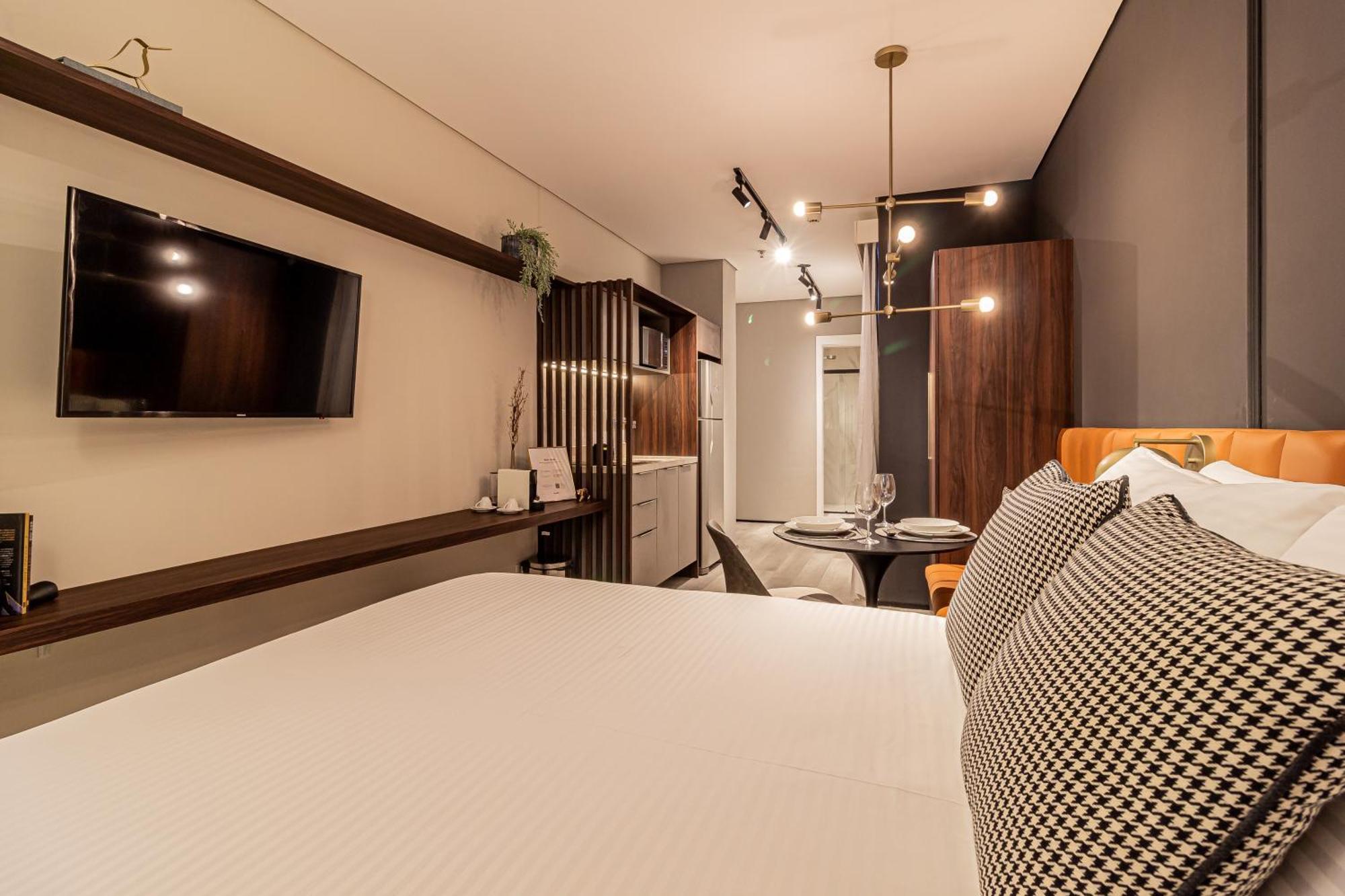Iconyc Charlie Ibirapuera Hotel サンパウロ エクステリア 写真